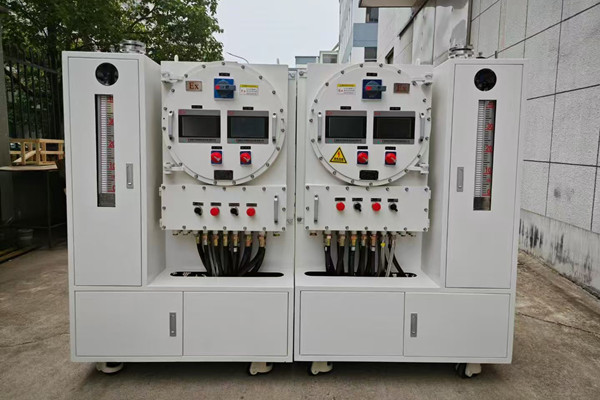 海南某石油煉化公司訂購一拖二防爆高低溫控溫系統(tǒng)應用于催化劑反應實驗項目